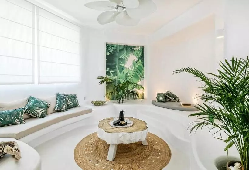 Lilly Residence All Sea View Suites, Adults Only