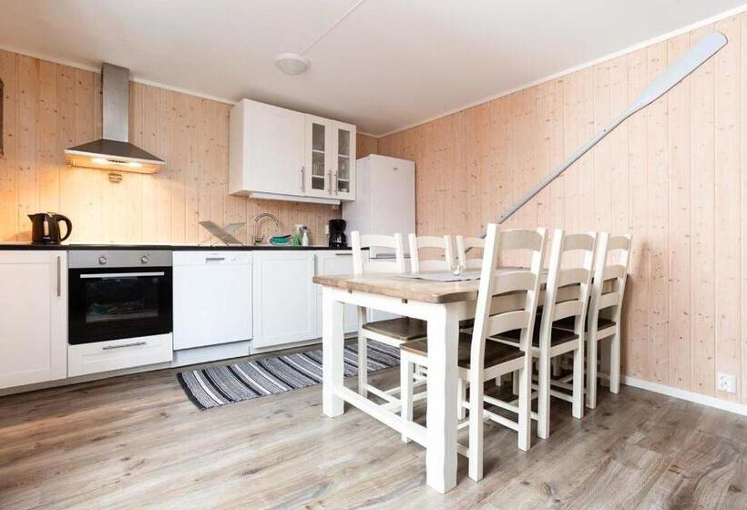 Hotel Eliassen Rorbuer