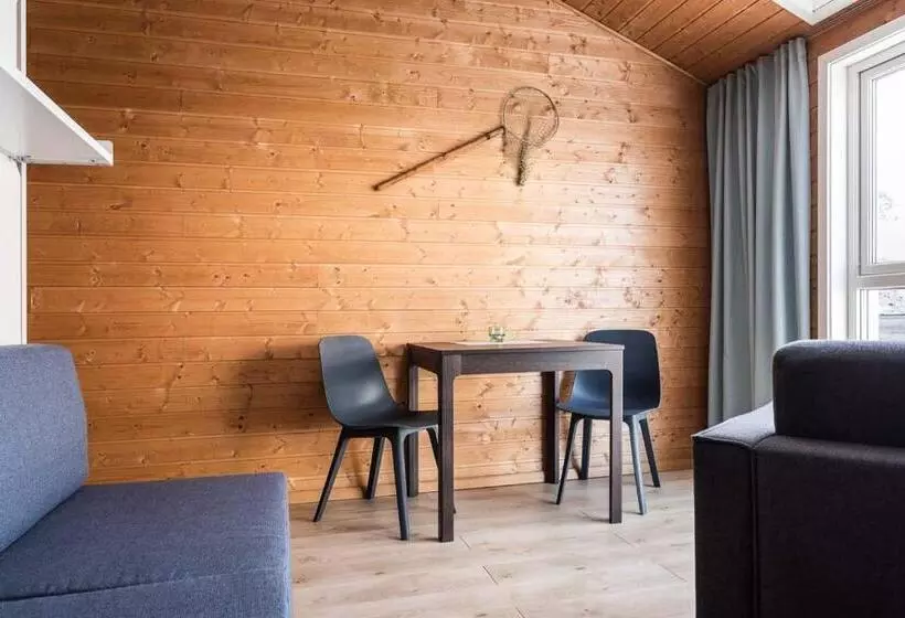 Hotelli Eliassen Rorbuer