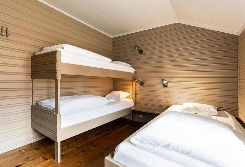 Hotel Eliassen Rorbuer