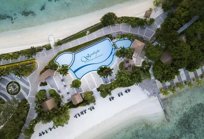 Hotelli Sunlight Eco Tourism Island Resort