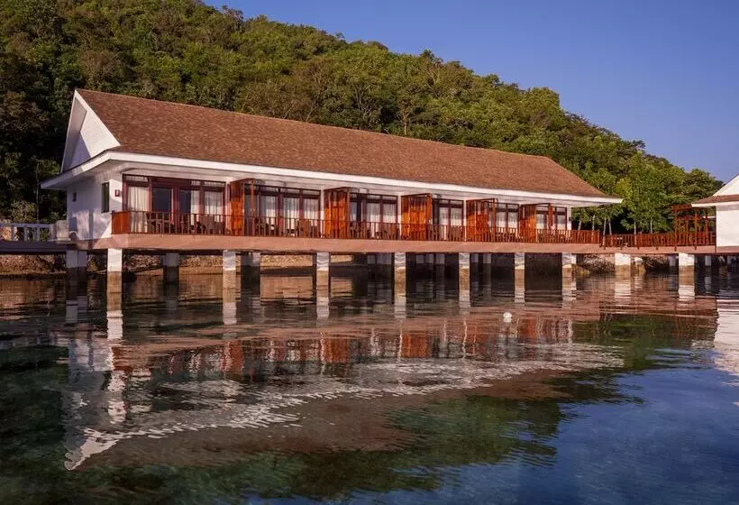 Hotelli Sunlight Eco Tourism Island Resort