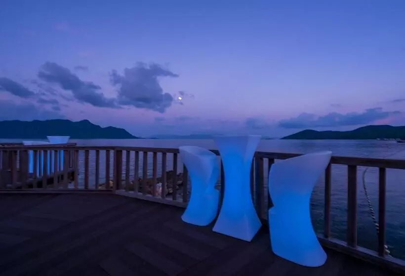 Hotelli Sunlight Eco Tourism Island Resort