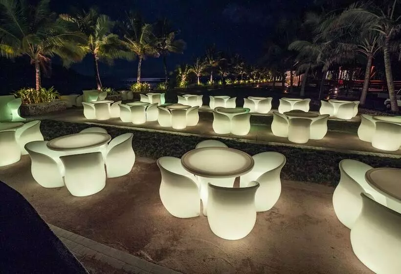 Hotelli Sunlight Eco Tourism Island Resort