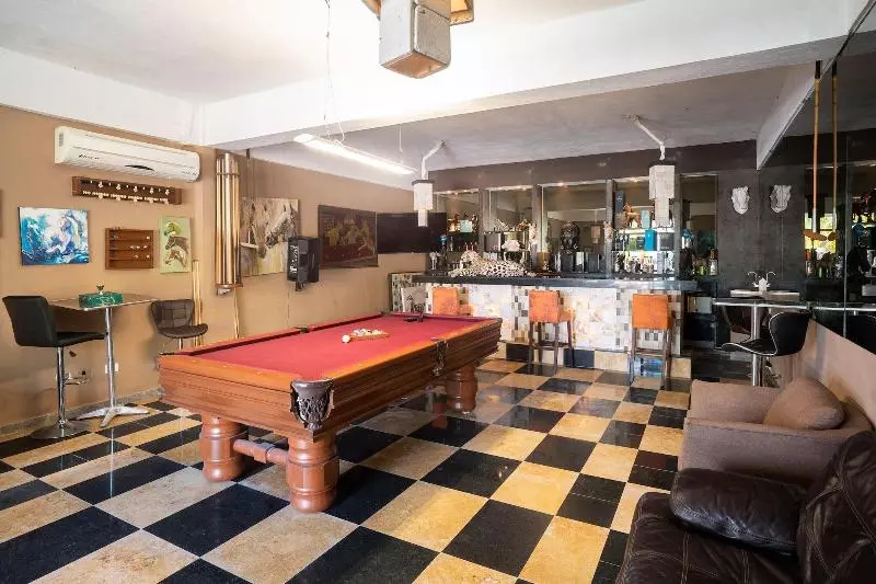 ホテル Capital O Cancun International Airport 24/7