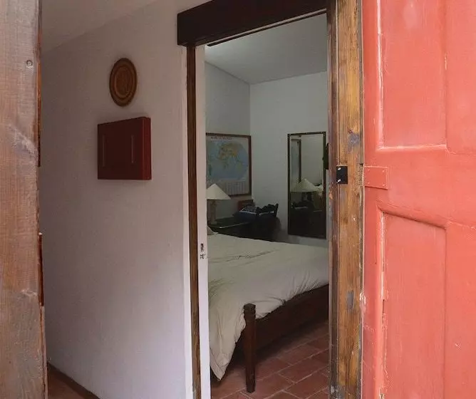 ベッドアンドブレックファースト Casa Da Várzea   Serra Da Estrela