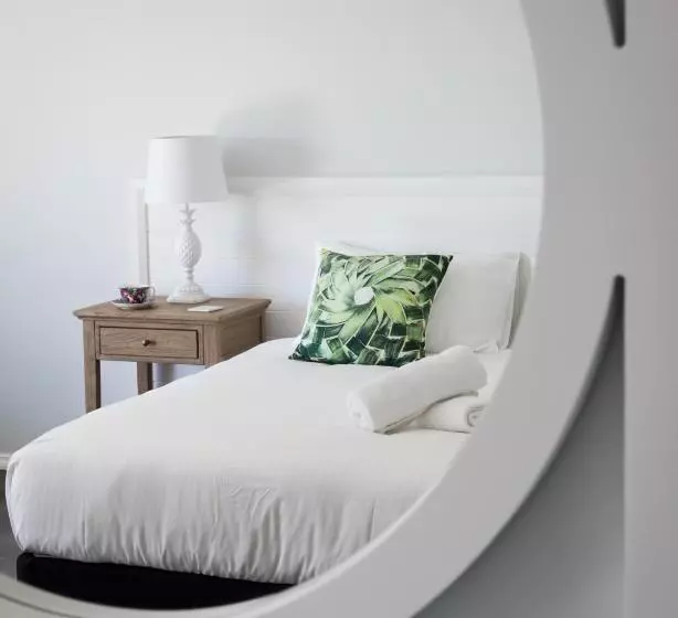 ベッドアンドブレックファースト Nu Leaf Retreat