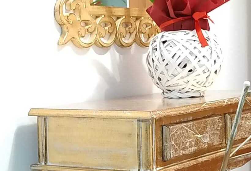 Elimia Suites & Studios