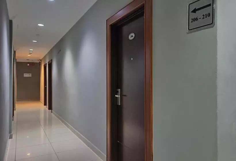 Anggerik Garden Hotel   Ag