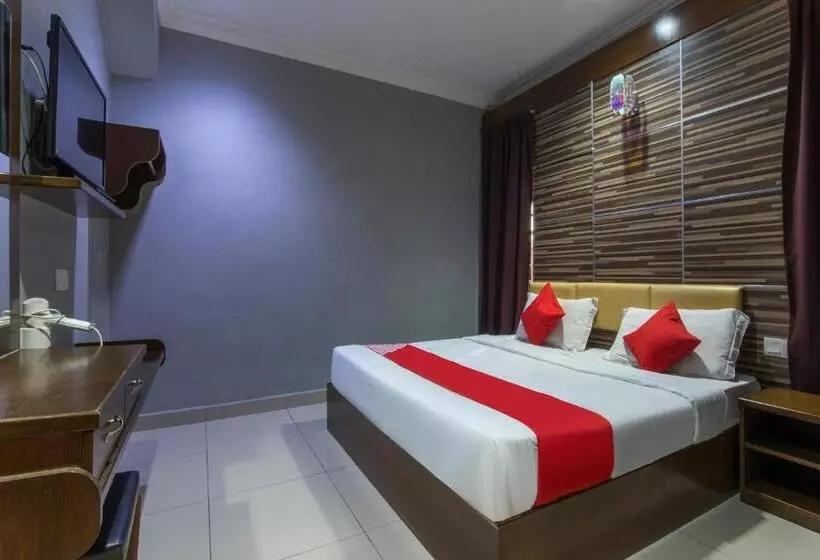 Anggerik Garden Hotel   Ag