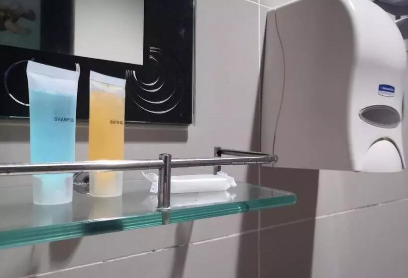 Anggerik Garden Hotel   Ag