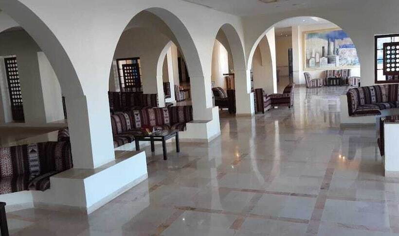 Hotel Cosmos Tergui Club