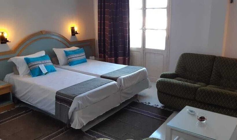 Hotel Cosmos Tergui Club