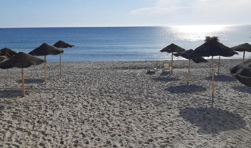 Hotel Cosmos Tergui Club