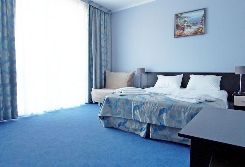 ホテル Golden Hills