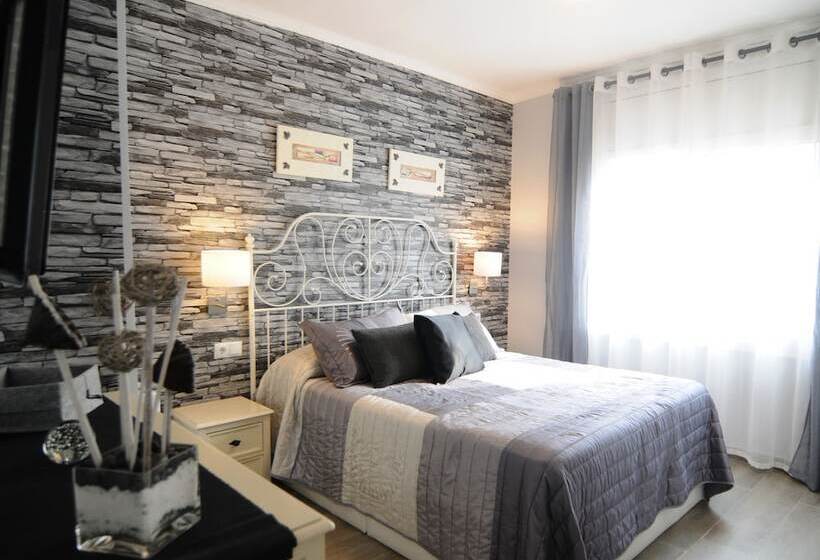 ホテル Homeholidaysrentals  Maritim V