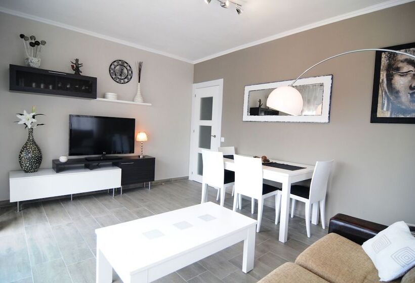 ホテル Homeholidaysrentals  Maritim V