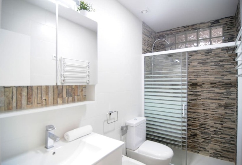 ホテル Homeholidaysrentals  Maritim V