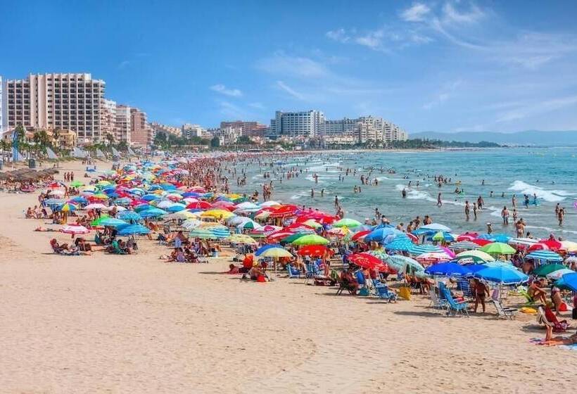 ホテル Homeholidaysrentals  Maritim V