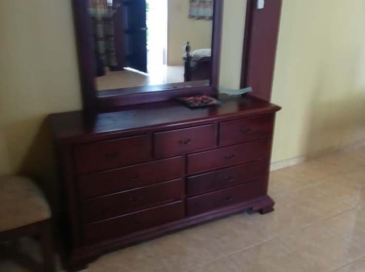 בית מלון כפרי Oasis Adult Resort