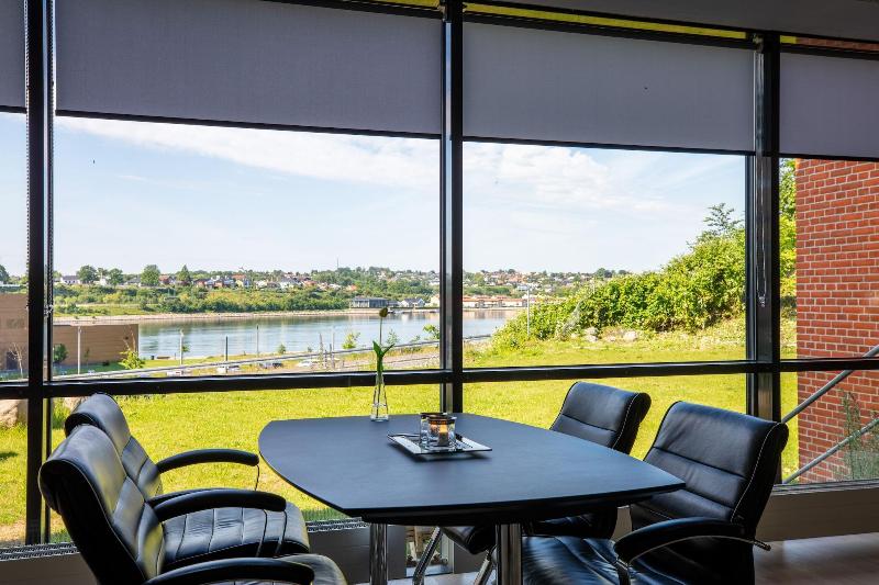 ホテル Sønderborg Kaserne