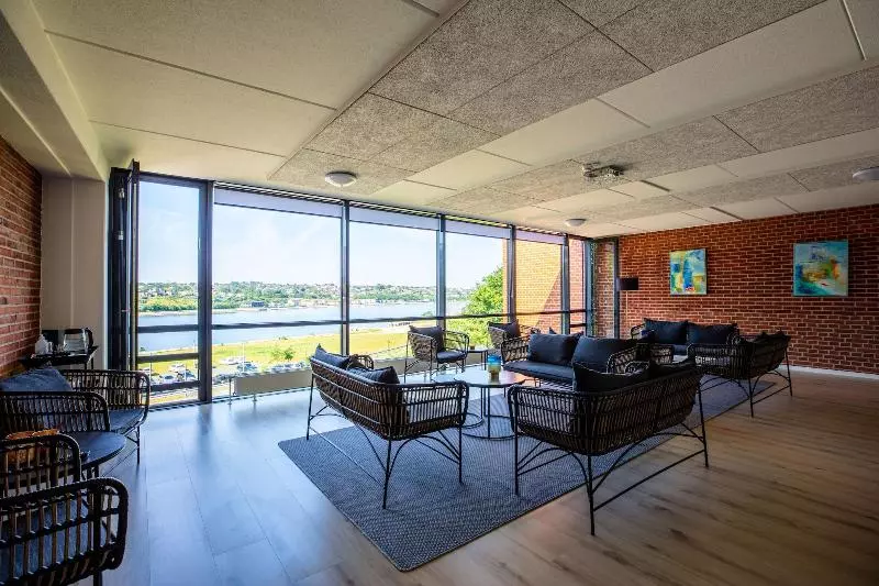 ホテル Sønderborg Kaserne