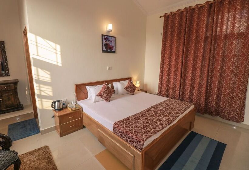 هتل Ved Varuna Ayurveda Sadan Rishikesh