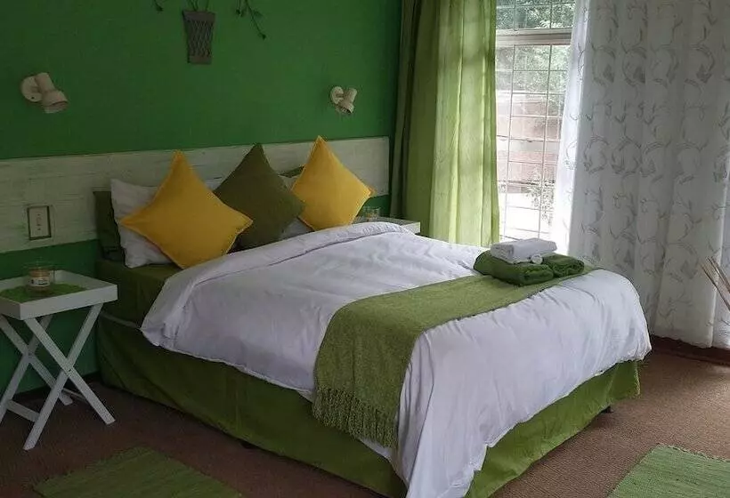 Majatalo Kenjara Lodge