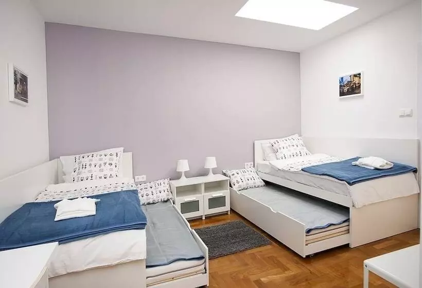 Majatalo Paw Rooms