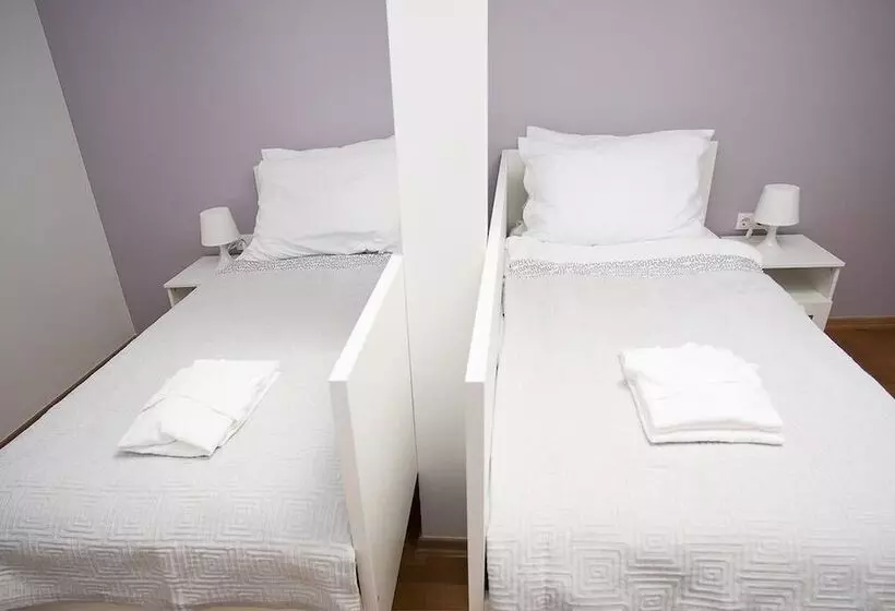 Majatalo Paw Rooms