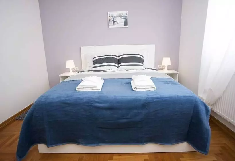 Majatalo Paw Rooms