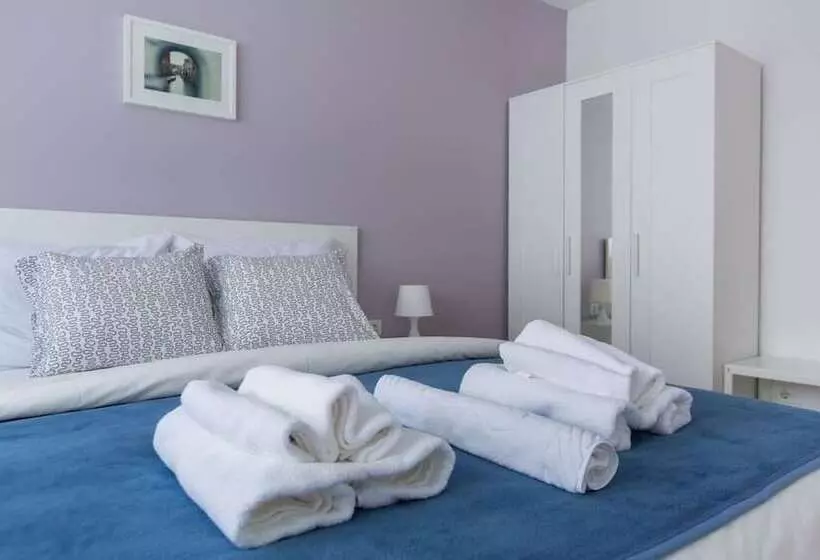 Majatalo Paw Rooms