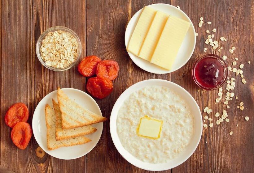 Red Fox Hotel In The Center