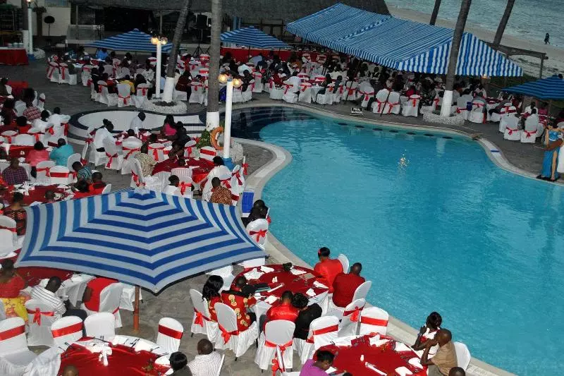 Sai Rock Beach Hotel & Spa