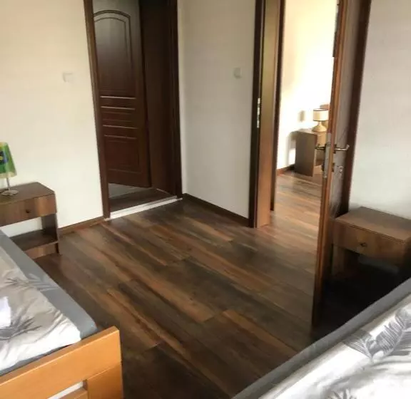 تختخواب و صبحانه Villa Marija