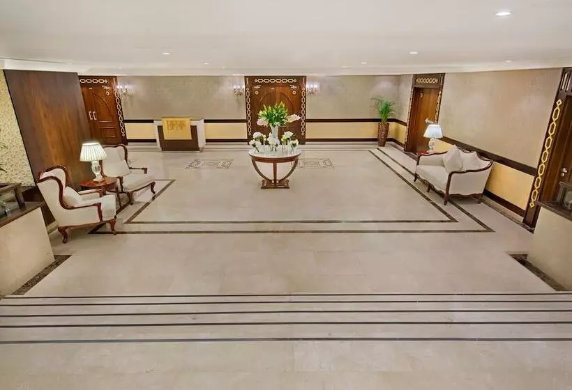 هتل Ezdan Residence