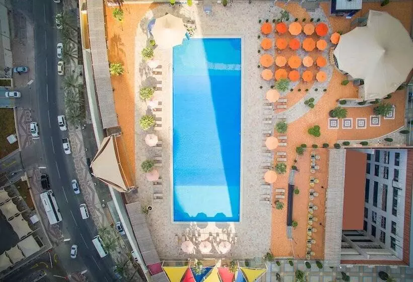 هتل Ezdan Residence