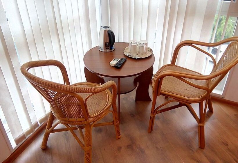 Filin I Sova   Hostel