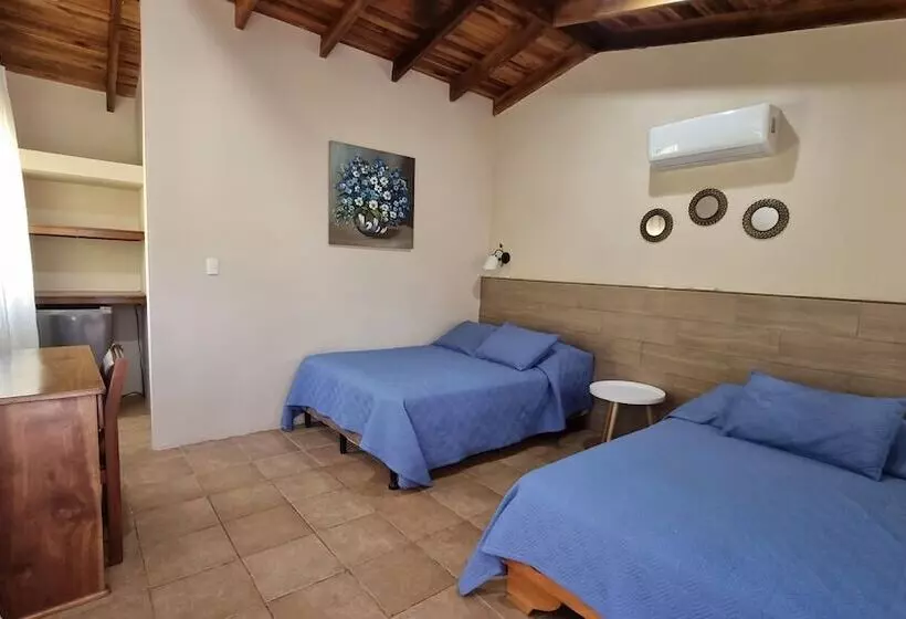 Hotelli Angels Ecolodge