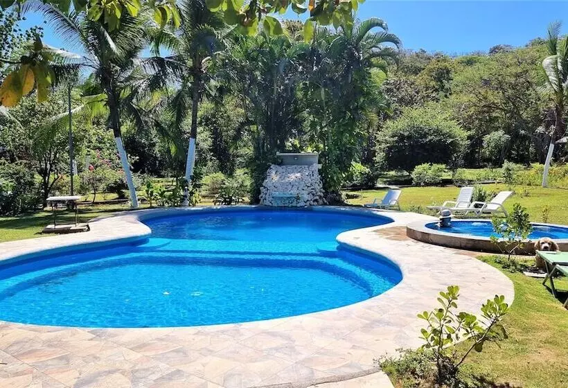 Hotelli Angels Ecolodge