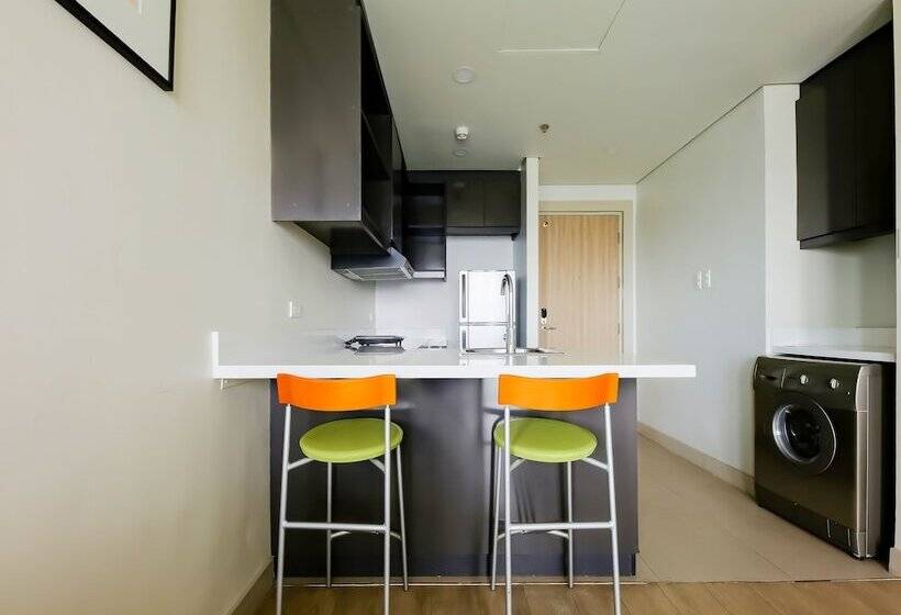 فندق Capital O 804 The Residences At Bonifacio Civic Center