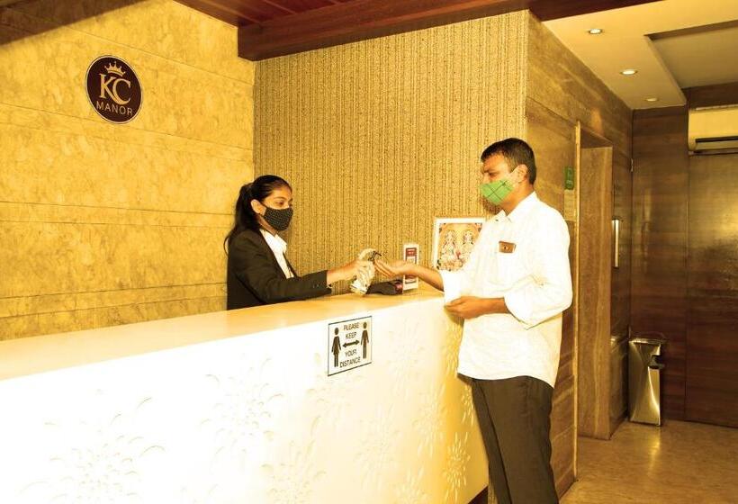 هتل Kc Manor