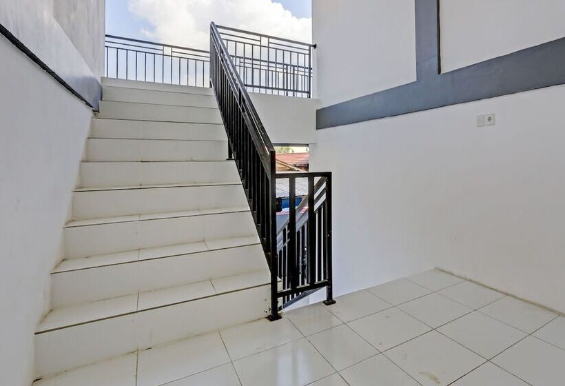 호텔 Oyo 90550 Good Sleep 3 Samarinda