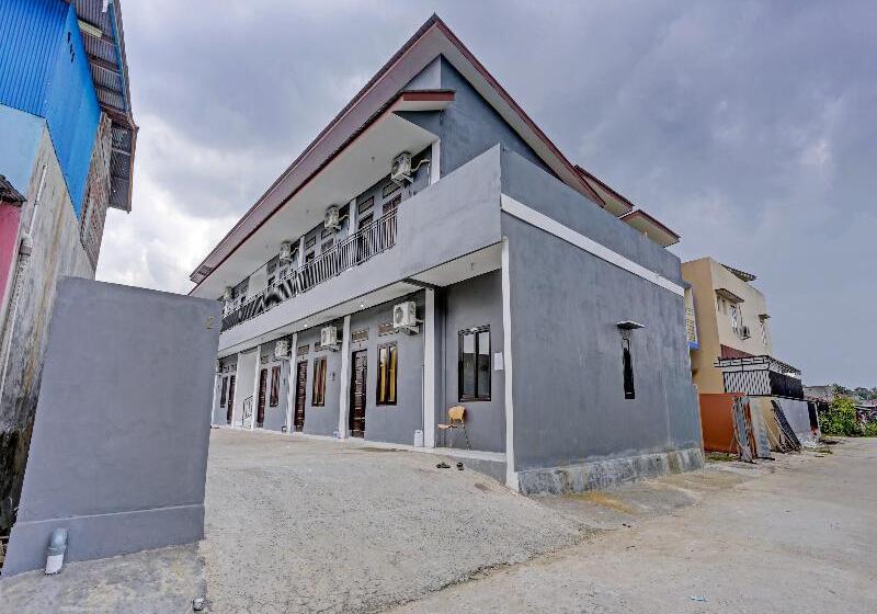 호텔 Oyo 90550 Good Sleep 3 Samarinda