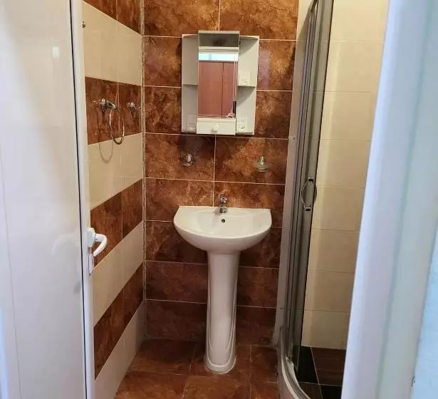 Hotelli Provans Famili