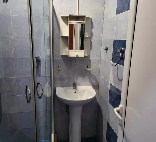 Hotelli Provans Famili