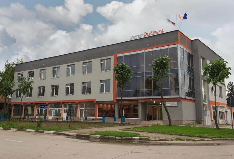 Отель Provans Famili