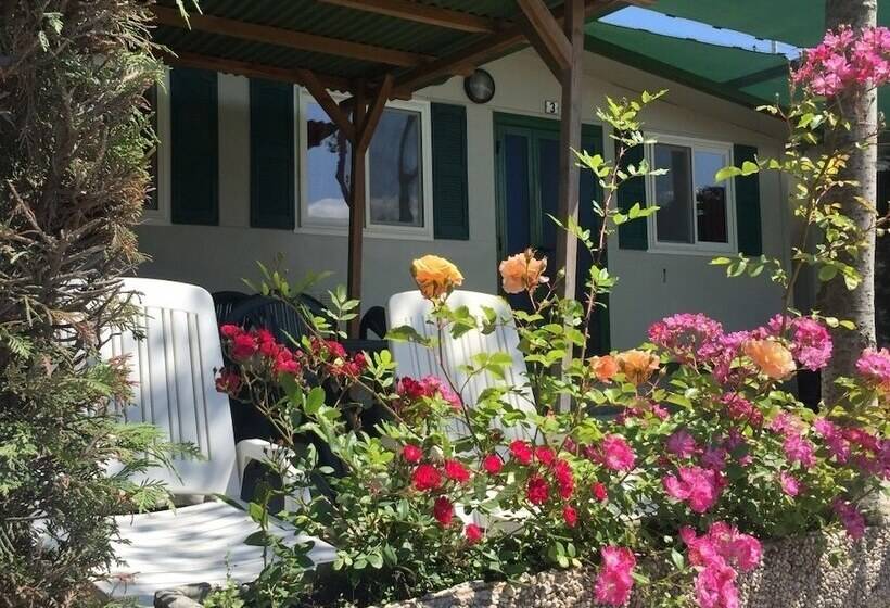 هتل Villaggio Camping Europa