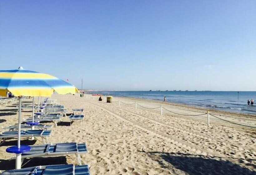 هتل Villaggio Camping Europa