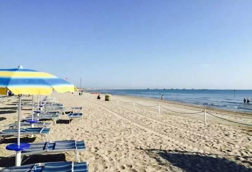 Hotelli Villaggio Camping Europa